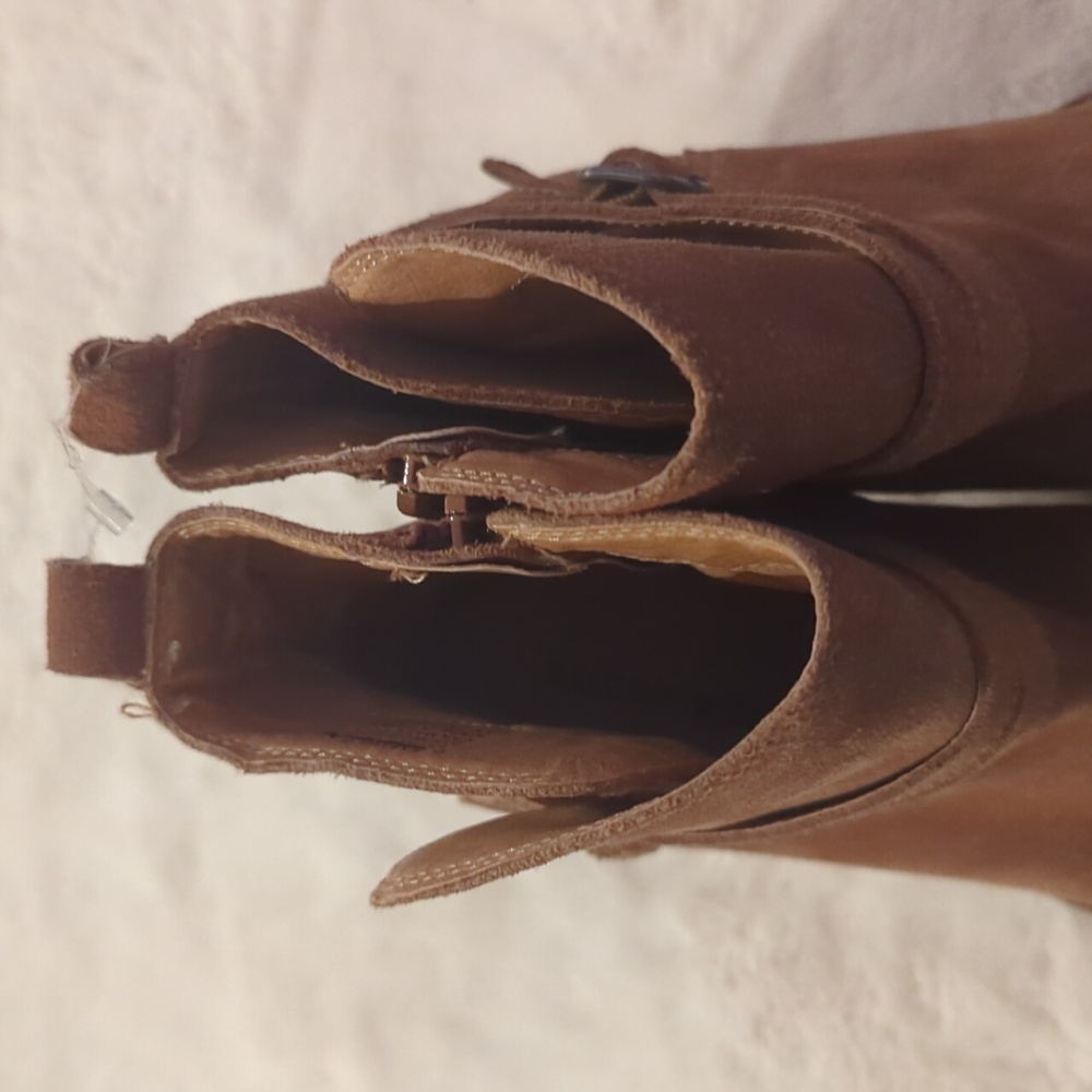 Lucky Brand Boots Womens Latonya Side Zip Ankle Bootie Brown Suede Heels Sz 6.5 - Picture 3 of 7
